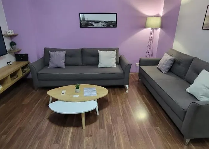 Centerbestview Of Апартаменты Тирана